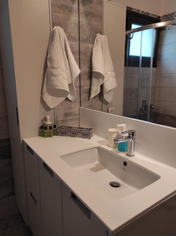 Danais Guesthouse Трикала Екстер'єр фото